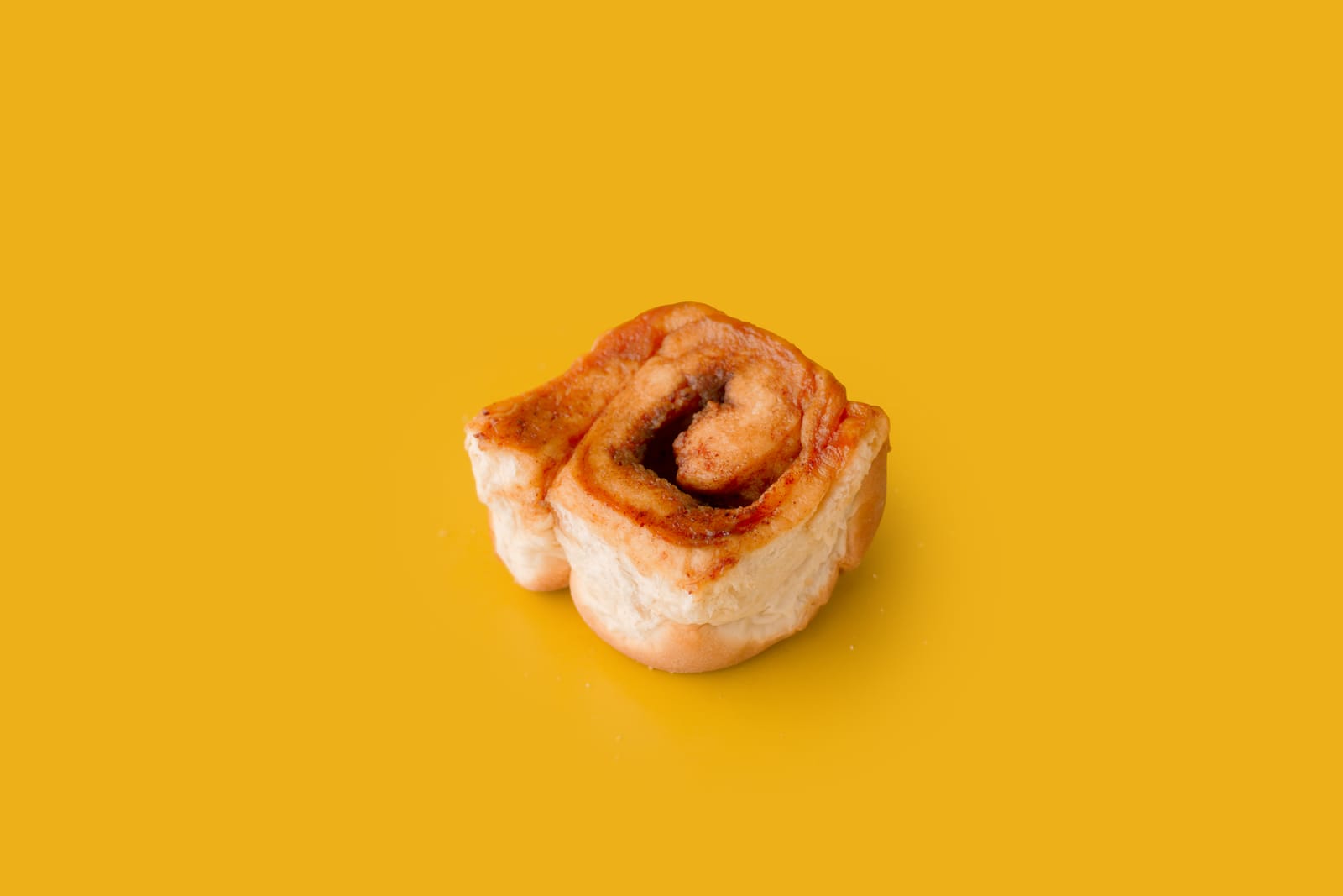 Cinnamon Roll — main image